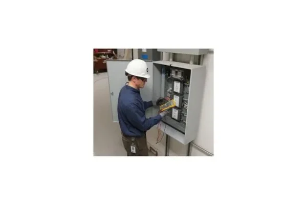 Fluke 177 True-RMS Digital Multimeter