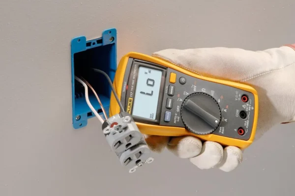 Fluke 117 Electrician’s Multimeter with Non-Contact Voltage – Authorized Dealer Bangalore | Instrocart