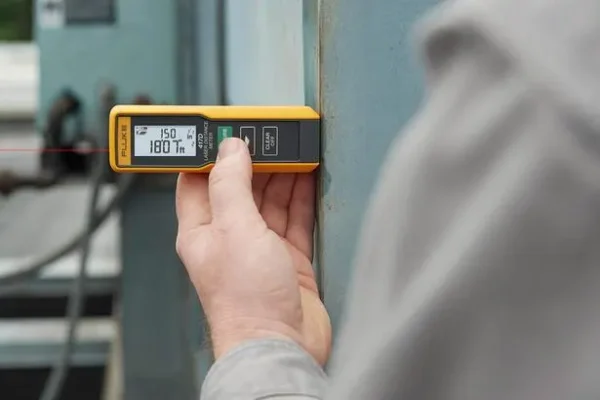 Fluke 417D Laser Distance Meter